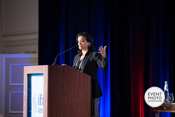 0420__11-1-22_IFA-Waldorf-Astoria-Hotlel-Washington-DC-EventPhotojournalism-event-photography-Conference-Convention-photographers