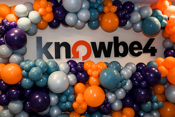 0004__11-13-25_KnowBe4-Office-Opening-Event-Arlington-VA-Event-Photojournalism-photography