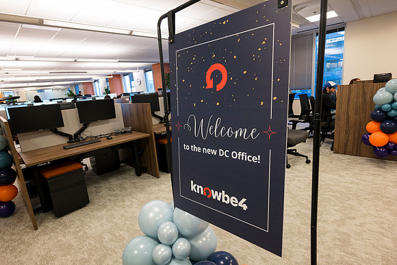 0023__11-13-25_KnowBe4-Office-Opening-Event-Arlington-VA-Event-Photojournalism-photography