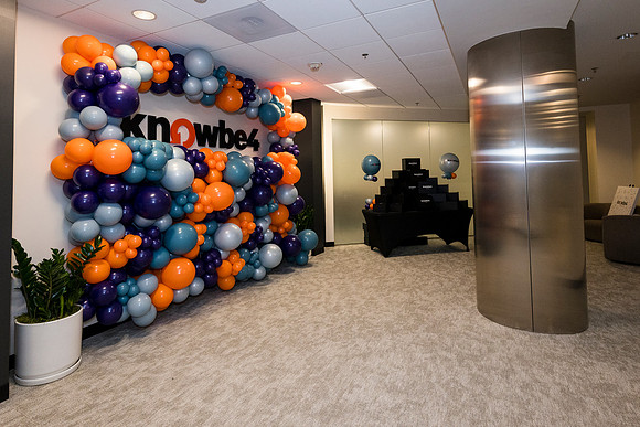 0029__11-13-25_KnowBe4-Office-Opening-Event-Arlington-VA-Event-Photojournalism-photography