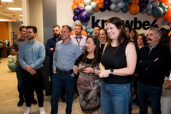 0057__11-13-25_KnowBe4-Office-Opening-Event-Arlington-VA-Event-Photojournalism-photography