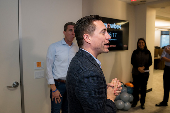0062__11-13-25_KnowBe4-Office-Opening-Event-Arlington-VA-Event-Photojournalism-photography