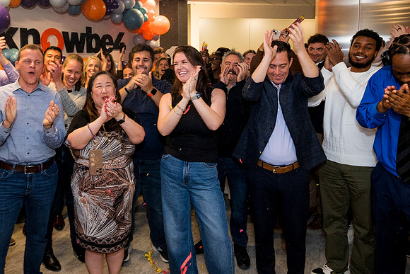 0179__11-13-25_KnowBe4-Office-Opening-Event-Arlington-VA-Event-Photojournalism-photography