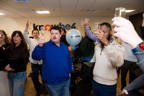 0223__11-13-25_KnowBe4-Office-Opening-Event-Arlington-VA-Event-Photojournalism-photography