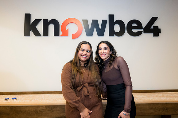 0288__11-13-25_KnowBe4-Office-Opening-Event-Arlington-VA-Event-Photojournalism-photography