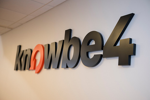 0292__11-13-25_KnowBe4-Office-Opening-Event-Arlington-VA-Event-Photojournalism-photography