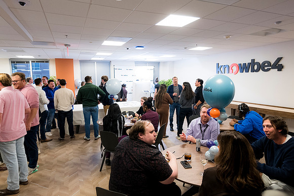0334__11-13-25_KnowBe4-Office-Opening-Event-Arlington-VA-Event-Photojournalism-photography