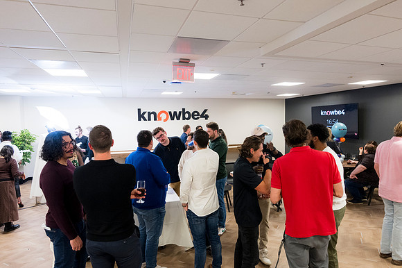 0352__11-13-25_KnowBe4-Office-Opening-Event-Arlington-VA-Event-Photojournalism-photography