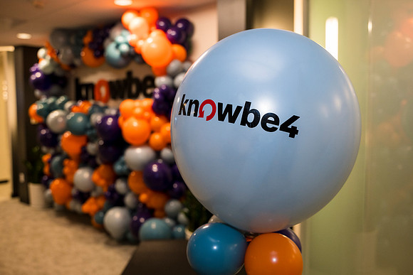 0388__11-13-25_KnowBe4-Office-Opening-Event-Arlington-VA-Event-Photojournalism-photography