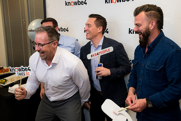 0421__11-13-25_KnowBe4-Office-Opening-Event-Arlington-VA-Event-Photojournalism-photography