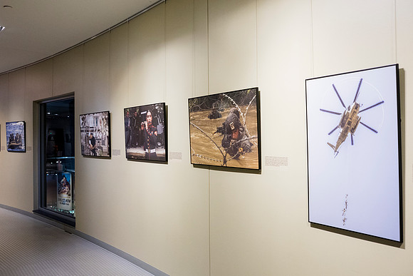 0082_11-13-25_PWC-Make-your-Mark-Awards-Museum-of-The-Marine-Corp-Triangle-VA-Event-Photojournalism-photography