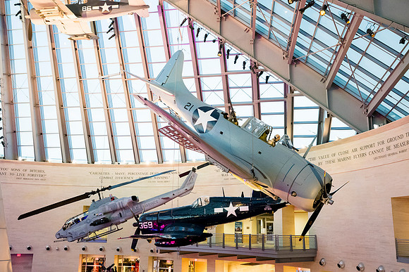 0087_11-13-25_PWC-Make-your-Mark-Awards-Museum-of-The-Marine-Corp-Triangle-VA-Event-Photojournalism-photography