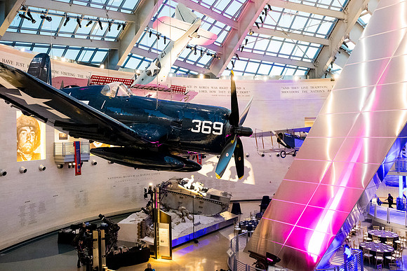 0112_11-13-25_PWC-Make-your-Mark-Awards-Museum-of-The-Marine-Corp-Triangle-VA-Event-Photojournalism-photography