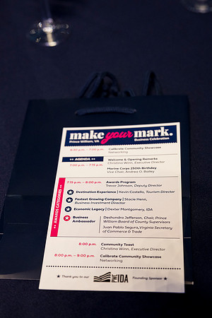 0142_11-13-25_PWC-Make-your-Mark-Awards-Museum-of-The-Marine-Corp-Triangle-VA-Event-Photojournalism-photography