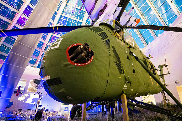 0160_11-13-25_PWC-Make-your-Mark-Awards-Museum-of-The-Marine-Corp-Triangle-VA-Event-Photojournalism-photography