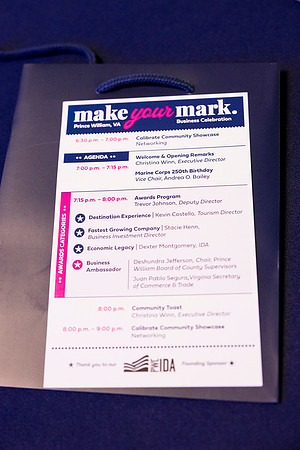 0186_11-13-25_PWC-Make-your-Mark-Awards-Museum-of-The-Marine-Corp-Triangle-VA-Event-Photojournalism-photography