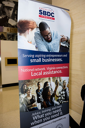 0242_11-13-25_PWC-Make-your-Mark-Awards-Museum-of-The-Marine-Corp-Triangle-VA-Event-Photojournalism-photography