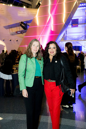 0384_11-13-25_PWC-Make-your-Mark-Awards-Museum-of-The-Marine-Corp-Triangle-VA-Event-Photojournalism-photography