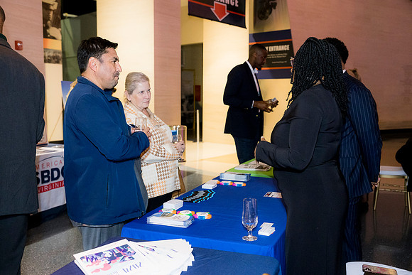 0386_11-13-25_PWC-Make-your-Mark-Awards-Museum-of-The-Marine-Corp-Triangle-VA-Event-Photojournalism-photography