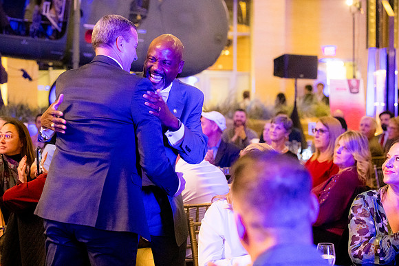 0428_11-13-25_PWC-Make-your-Mark-Awards-Museum-of-The-Marine-Corp-Triangle-VA-Event-Photojournalism-photography