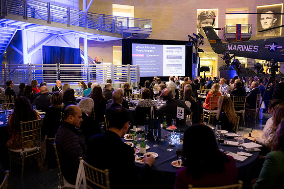 0435_11-13-25_PWC-Make-your-Mark-Awards-Museum-of-The-Marine-Corp-Triangle-VA-Event-Photojournalism-photography