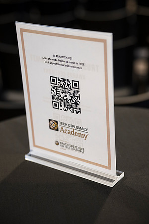 009_11-17-25_Krach-Institute-Trusted-Tech-Summit-Washington-DC-Event-Photojournalism-photographers
