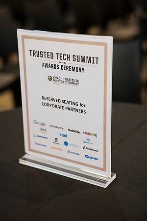 018_11-17-25_Krach-Institute-Trusted-Tech-Summit-Washington-DC-Event-Photojournalism-photographers