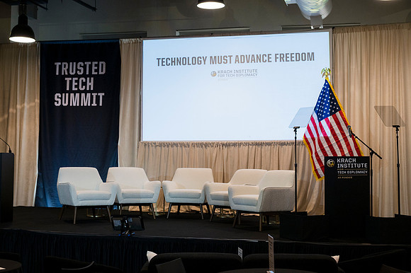 181_11-17-25_Krach-Institute-Trusted-Tech-Summit-Washington-DC-Event-Photojournalism-photographers