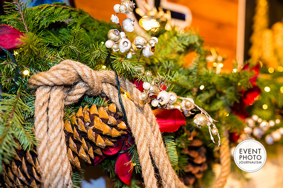 0096__11-22-25_Chartis-Federal-Holiday-Party-Leesburg-Virginia-Event-Photojournalism-Holiday-photography