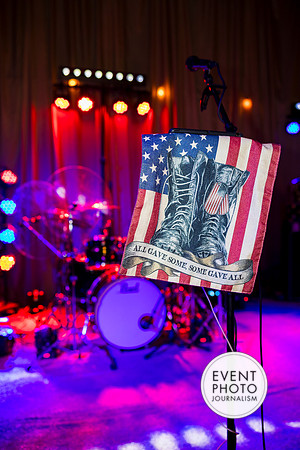 0208__11-22-25_Chartis-Federal-Holiday-Party-Leesburg-Virginia-Event-Photojournalism-Holiday-photography