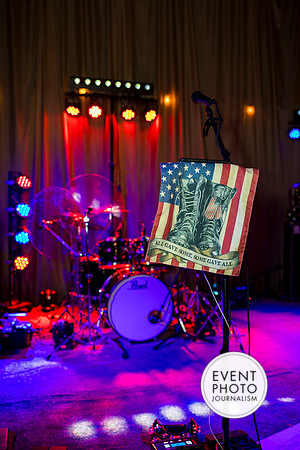 0209__11-22-25_Chartis-Federal-Holiday-Party-Leesburg-Virginia-Event-Photojournalism-Holiday-photography