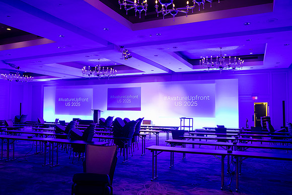 0046__11-17-25_Avature-Upfront-US-2025-Event-Photojournalism-conference-photography