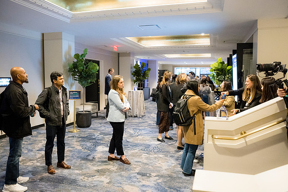 0165__11-17-25_Avature-Upfront-US-2025-Event-Photojournalism-conference-photography