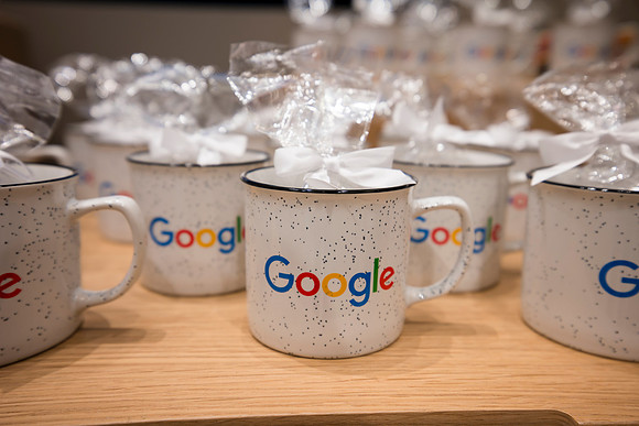 0032__12-1-25_Inkling-LLC-Google-Store_Georgetown-DC-Event-Photojournalism-event-photography