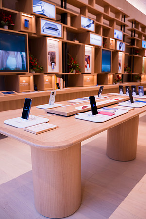 0049__12-1-25_Inkling-LLC-Google-Store_Georgetown-DC-Event-Photojournalism-event-photography