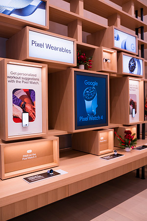 0054__12-1-25_Inkling-LLC-Google-Store_Georgetown-DC-Event-Photojournalism-event-photography
