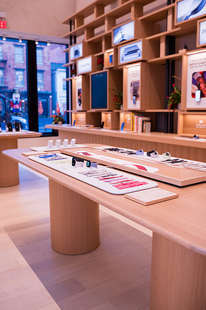 0058__12-1-25_Inkling-LLC-Google-Store_Georgetown-DC-Event-Photojournalism-event-photography