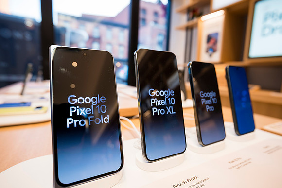 0079__12-1-25_Inkling-LLC-Google-Store_Georgetown-DC-Event-Photojournalism-event-photography