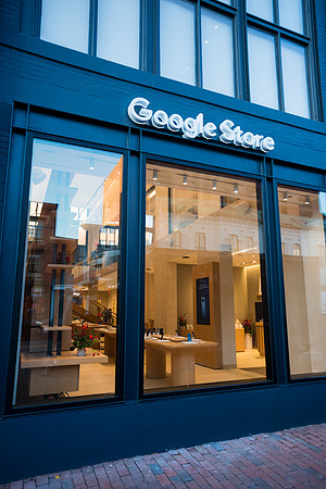 0094__12-1-25_Inkling-LLC-Google-Store_Georgetown-DC-Event-Photojournalism-event-photography