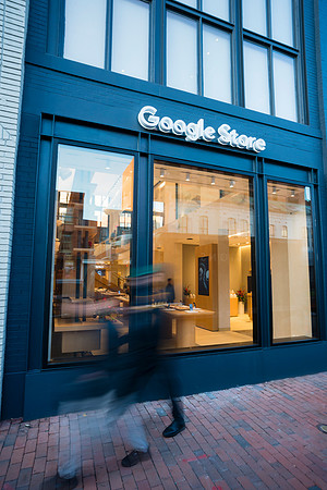 0097__12-1-25_Inkling-LLC-Google-Store_Georgetown-DC-Event-Photojournalism-event-photography