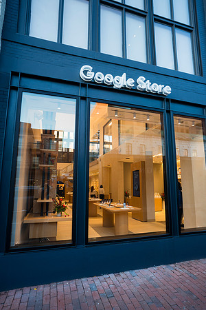 0099__12-1-25_Inkling-LLC-Google-Store_Georgetown-DC-Event-Photojournalism-event-photography