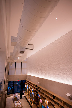 0186__12-1-25_Inkling-LLC-Google-Store_Georgetown-DC-Event-Photojournalism-event-photography