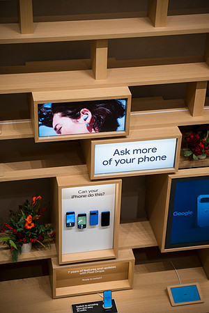 0197__12-1-25_Inkling-LLC-Google-Store_Georgetown-DC-Event-Photojournalism-event-photography