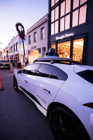 0209__12-1-25_Inkling-LLC-Google-Store_Georgetown-DC-Event-Photojournalism-event-photography