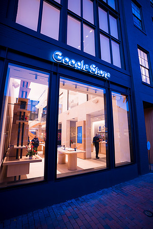0211__12-1-25_Inkling-LLC-Google-Store_Georgetown-DC-Event-Photojournalism-event-photography