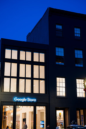 0238__12-1-25_Inkling-LLC-Google-Store_Georgetown-DC-Event-Photojournalism-event-photography