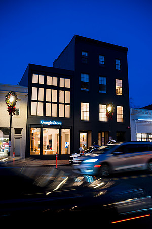 0241__12-1-25_Inkling-LLC-Google-Store_Georgetown-DC-Event-Photojournalism-event-photography