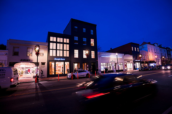 0261__12-1-25_Inkling-LLC-Google-Store_Georgetown-DC-Event-Photojournalism-event-photography