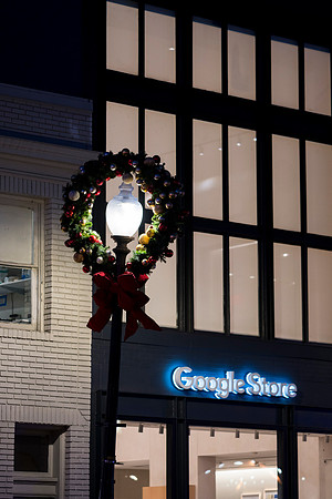 0276__12-1-25_Inkling-LLC-Google-Store_Georgetown-DC-Event-Photojournalism-event-photography