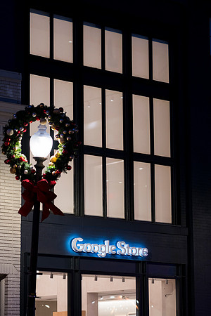 0277__12-1-25_Inkling-LLC-Google-Store_Georgetown-DC-Event-Photojournalism-event-photography